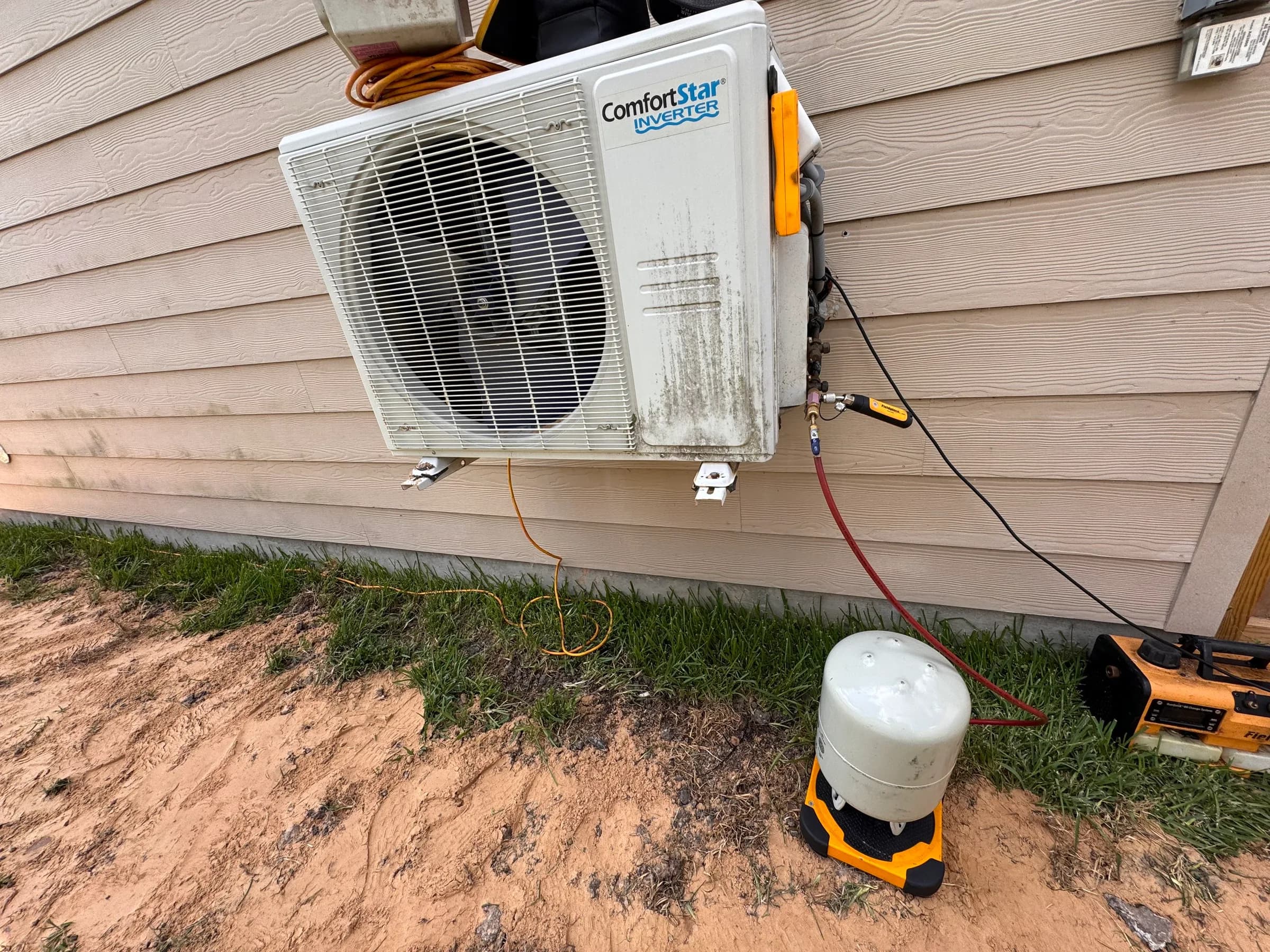 Mini Split Head Leaking Refrigerant in League City