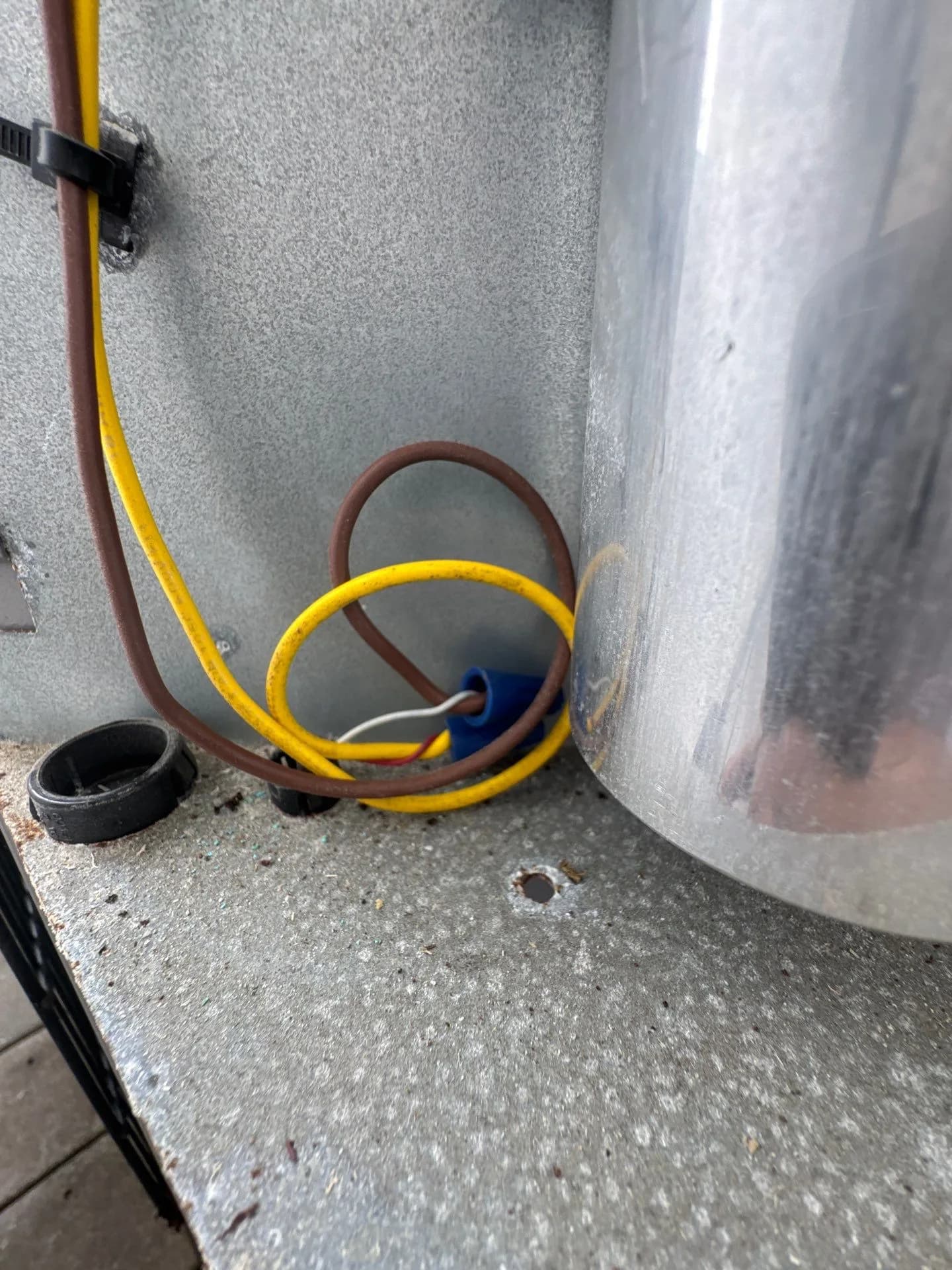 Why Is My AC Not Cooling in Tiki Island?